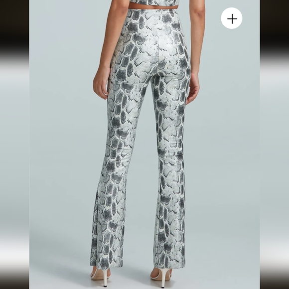 NWT Commando snake faux leather flare pants - Picture 4 of 11